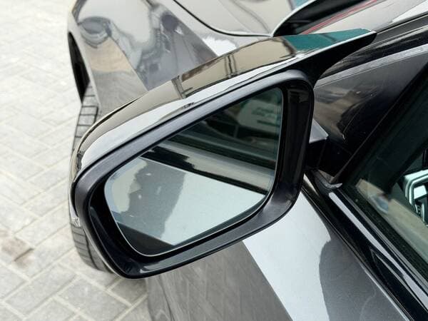 2019 BMW 330 — Miniatură 6