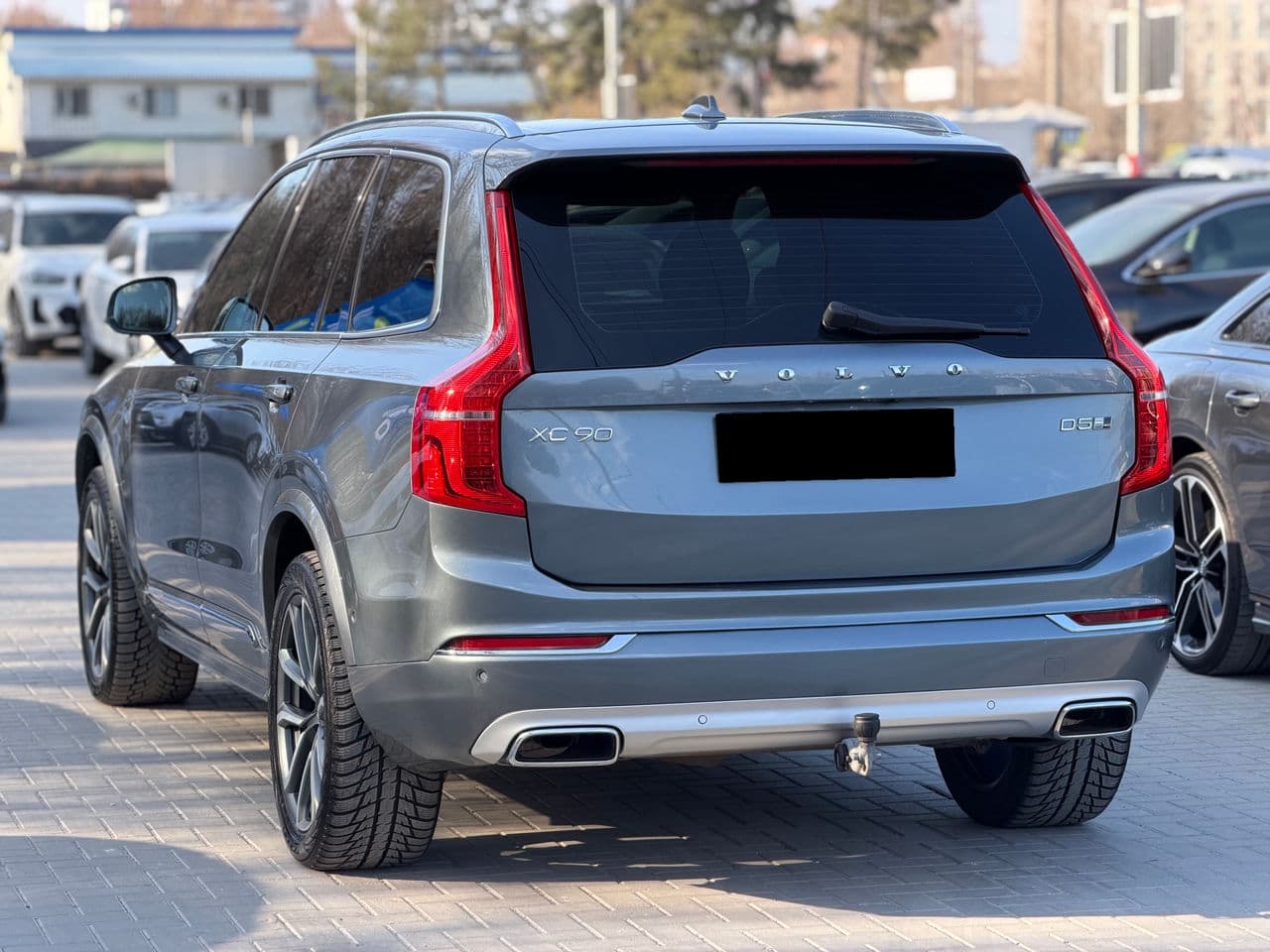 Volvo XC 90 2018 — Миниатюра 2