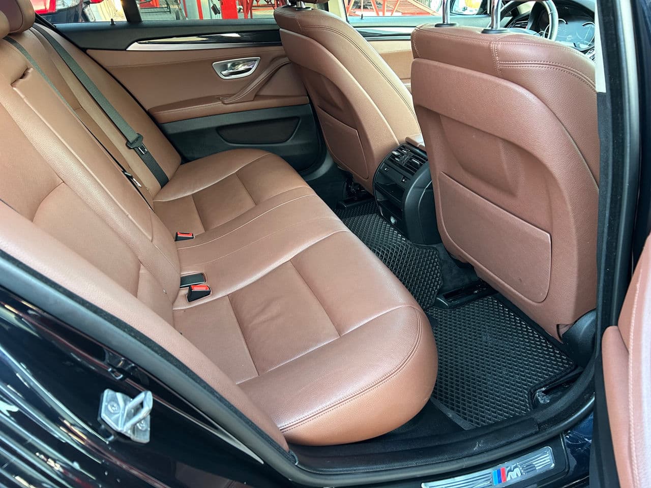BMW 520 2016 — Миниатюра 21