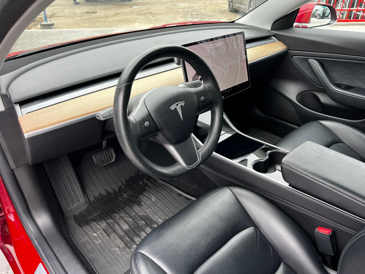 2019 Tesla Model 3 — Miniatură 8