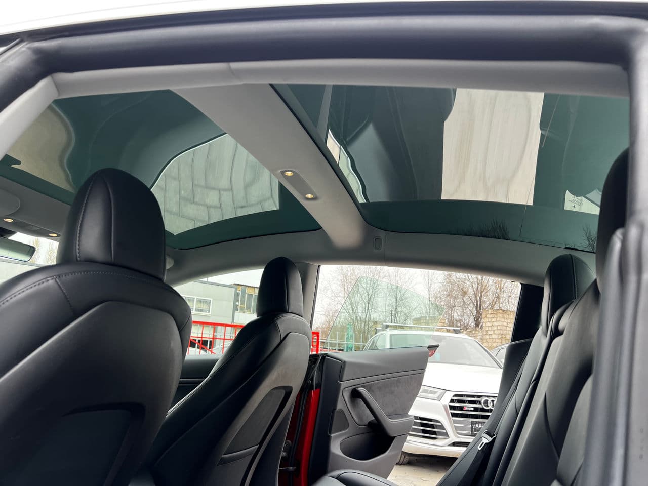 2019 Tesla Model 3 — Miniatură 11