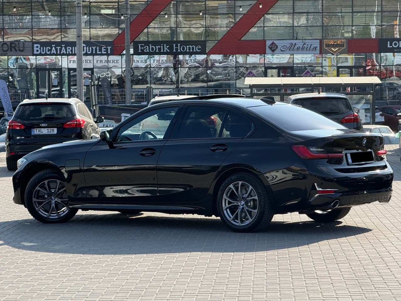 BMW 330E 2020 — Миниатюра 4