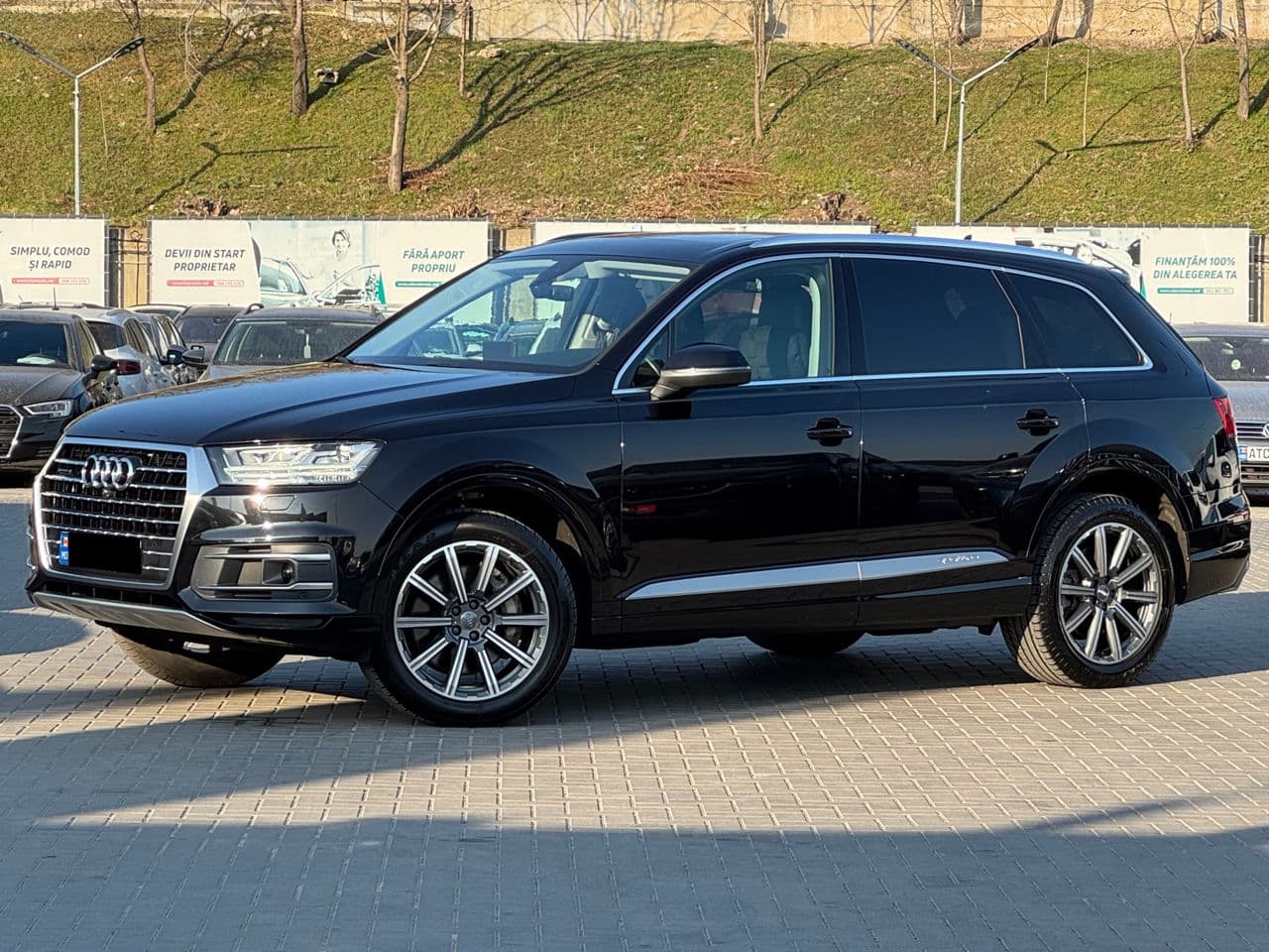 Audi Q7 2018 — Миниатюра 2