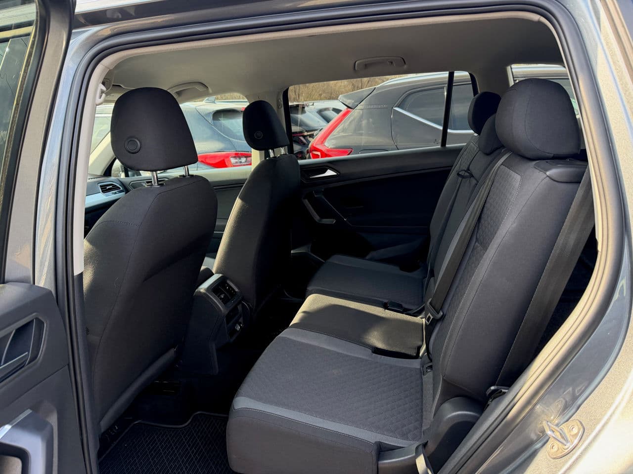 Volkswagen Tiguan 2020 — Миниатюра 16