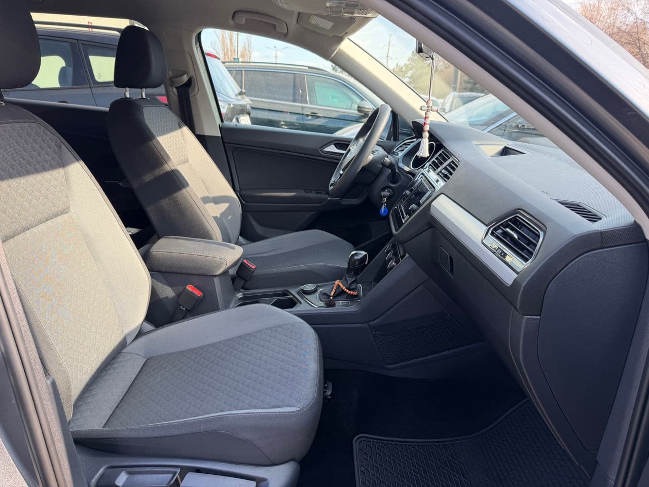 Volkswagen Tiguan 2020 — Миниатюра 15