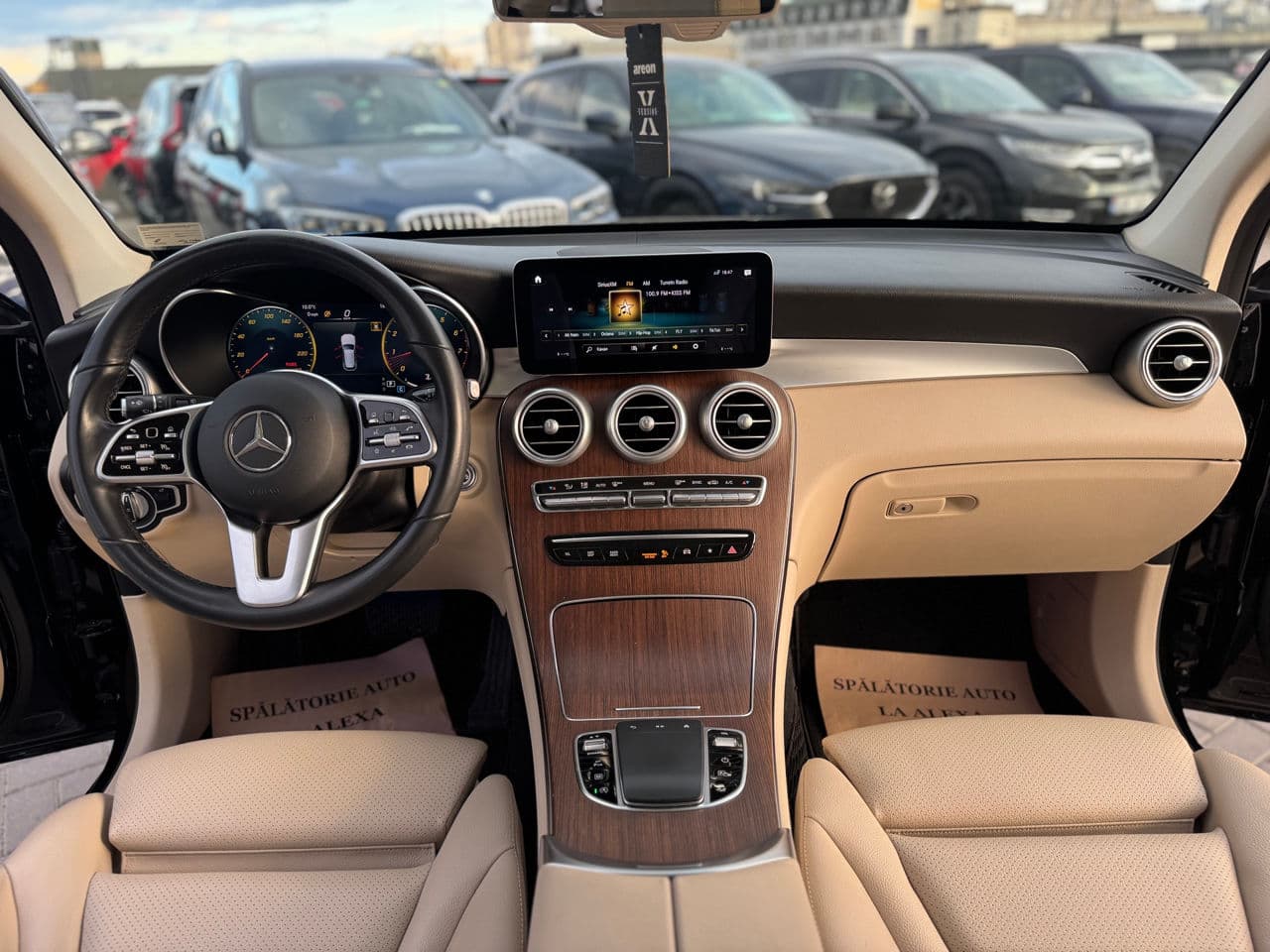 Mercedes GLC 300 2020 — Миниатюра 6