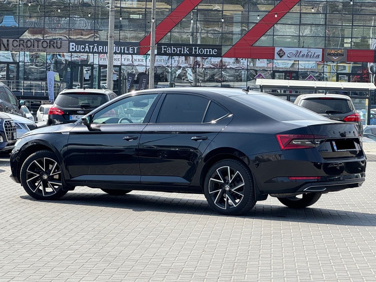 Skoda Superb 2023 — Миниатюра 4