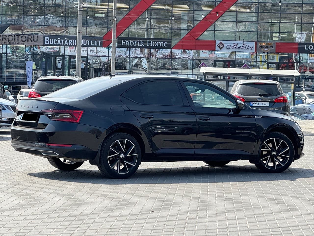 Skoda Superb 2023 — Миниатюра 3