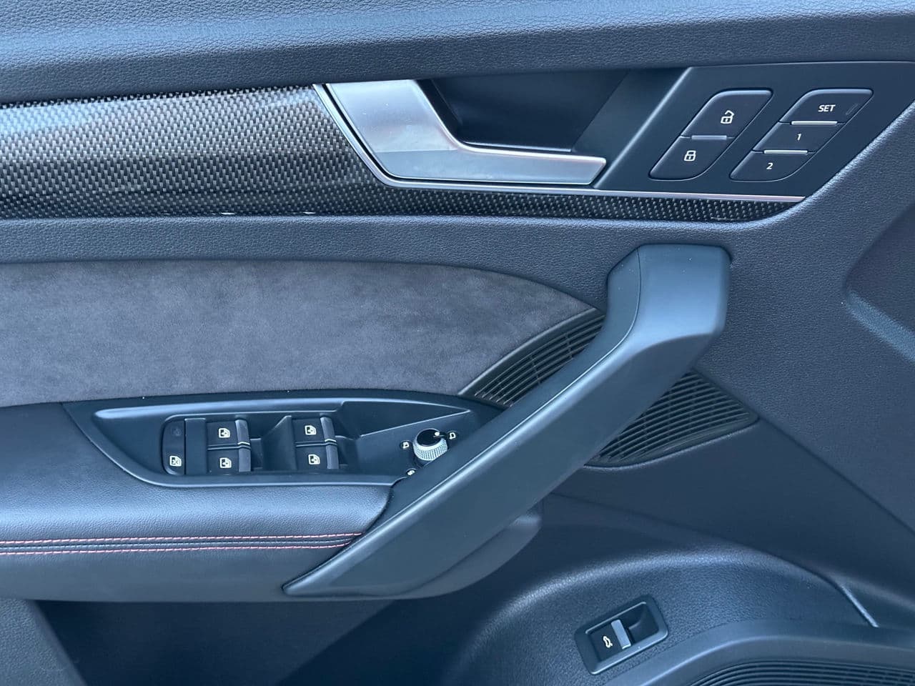 Audi SQ5 2017 — Миниатюра 13