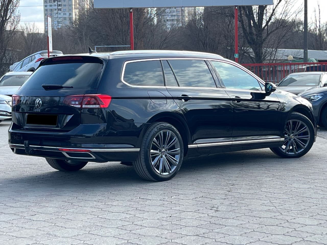 Volkswagen Passat GTE 2020 — Миниатюра 2