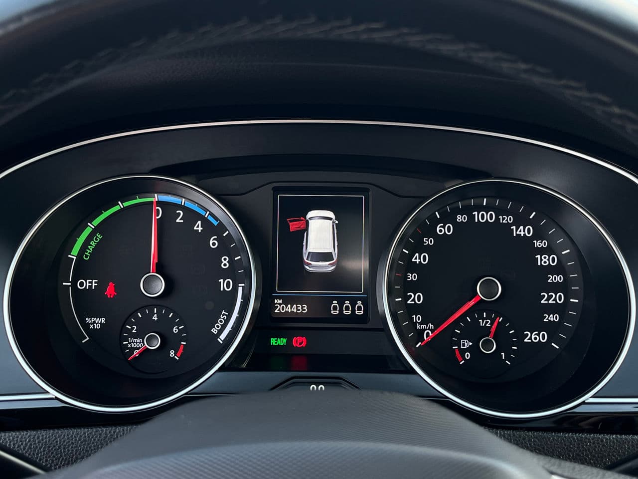 Volkswagen Passat GTE 2020 — Миниатюра 12