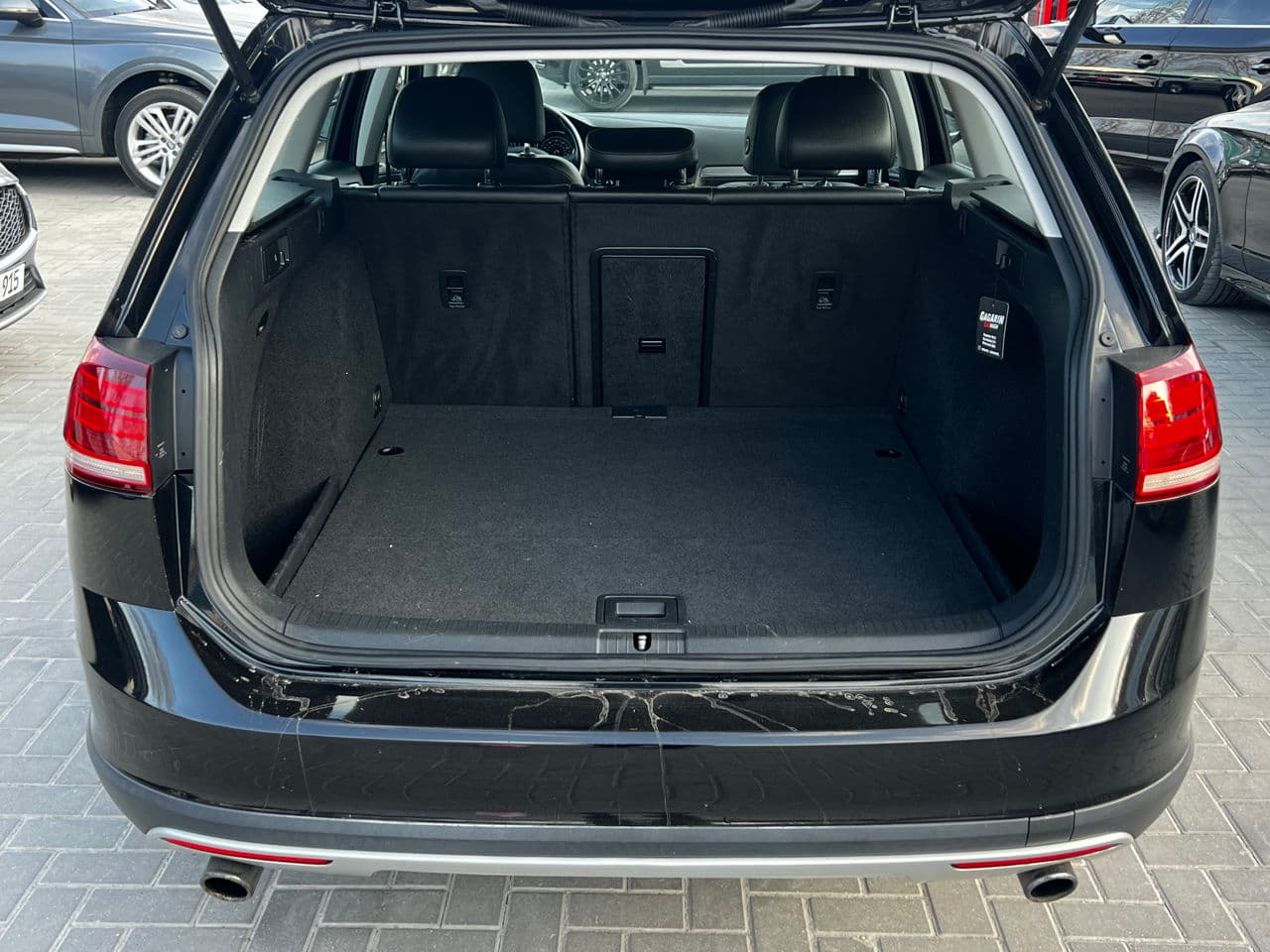 Volkswagen Golf Alltrack 2017 — Миниатюра 18