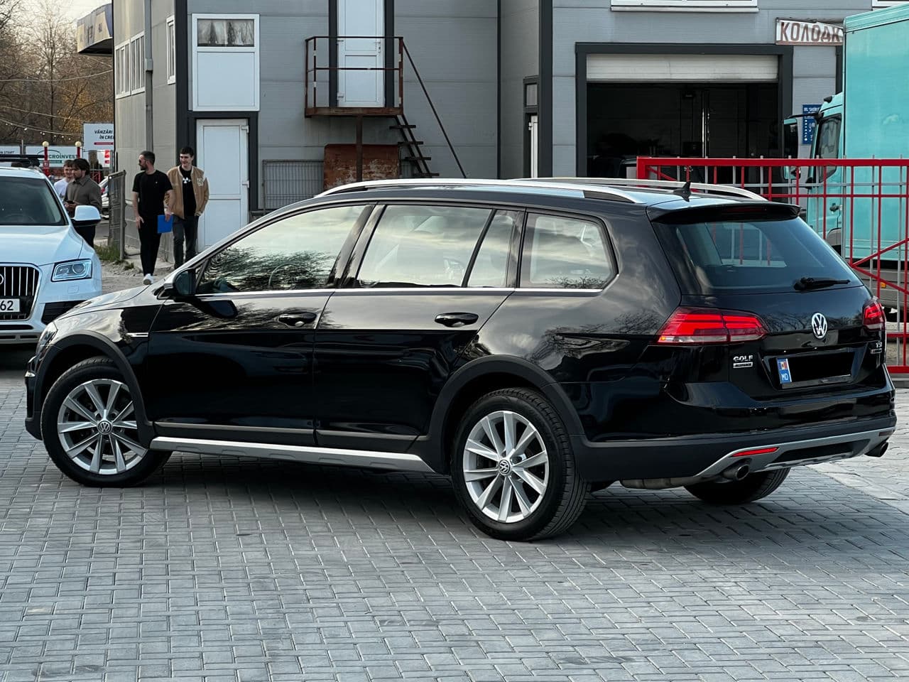 Volkswagen Golf Alltrack 2017 — Миниатюра 4