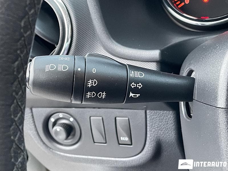 Dacia Sandero Stepway 2014 — Миниатюра 7