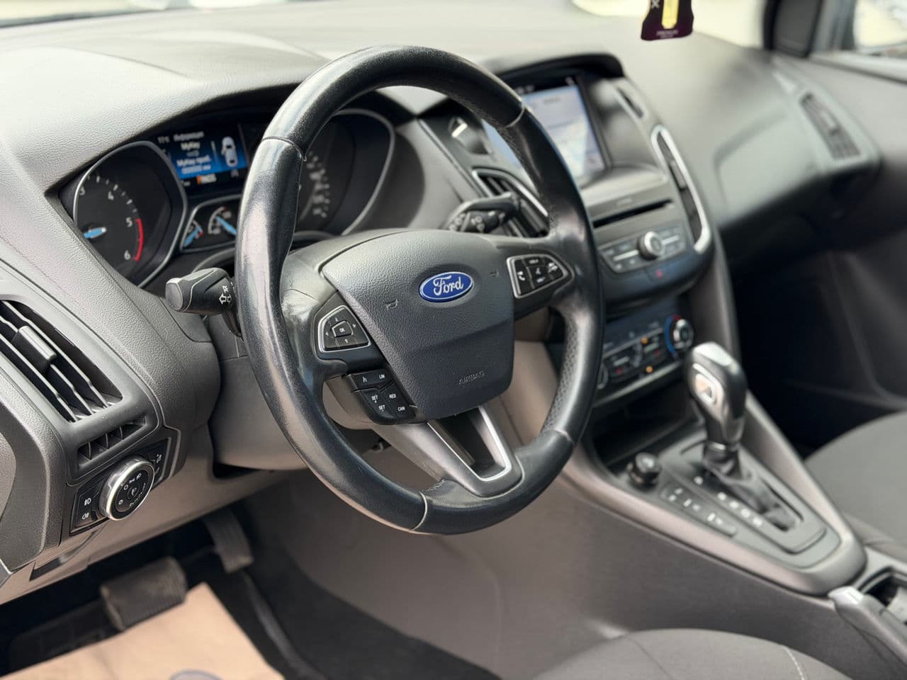 Ford Focus 2017 — Миниатюра 8