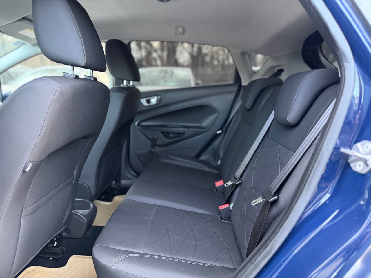 Ford Fiesta 2016 — Миниатюра 17