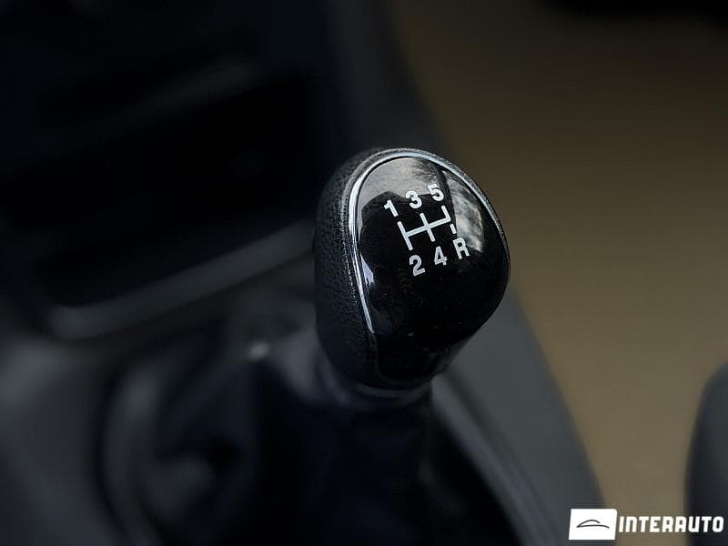 Ford Fiesta 2016 — Миниатюра 15