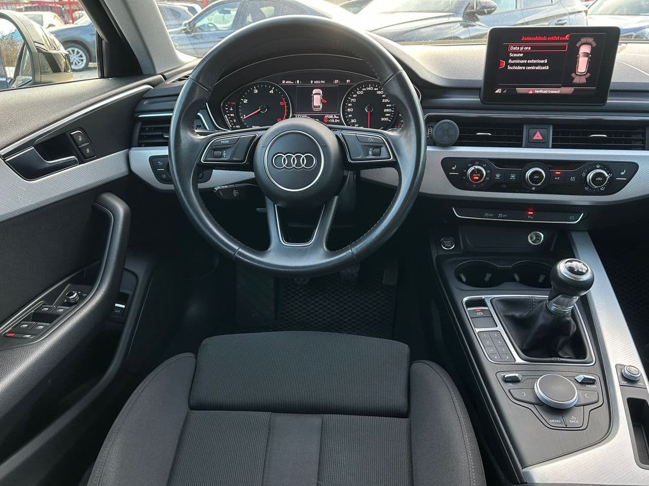 Audi A4 2018 — Миниатюра 7