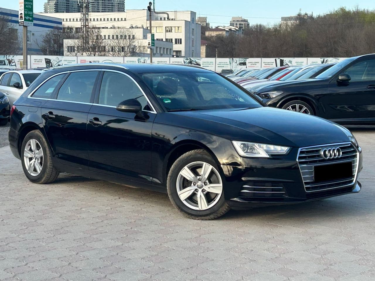 Audi A4 2018 — Миниатюра 4