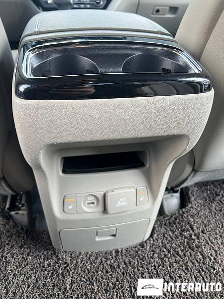 Kia Carnival 2019 — Миниатюра 20