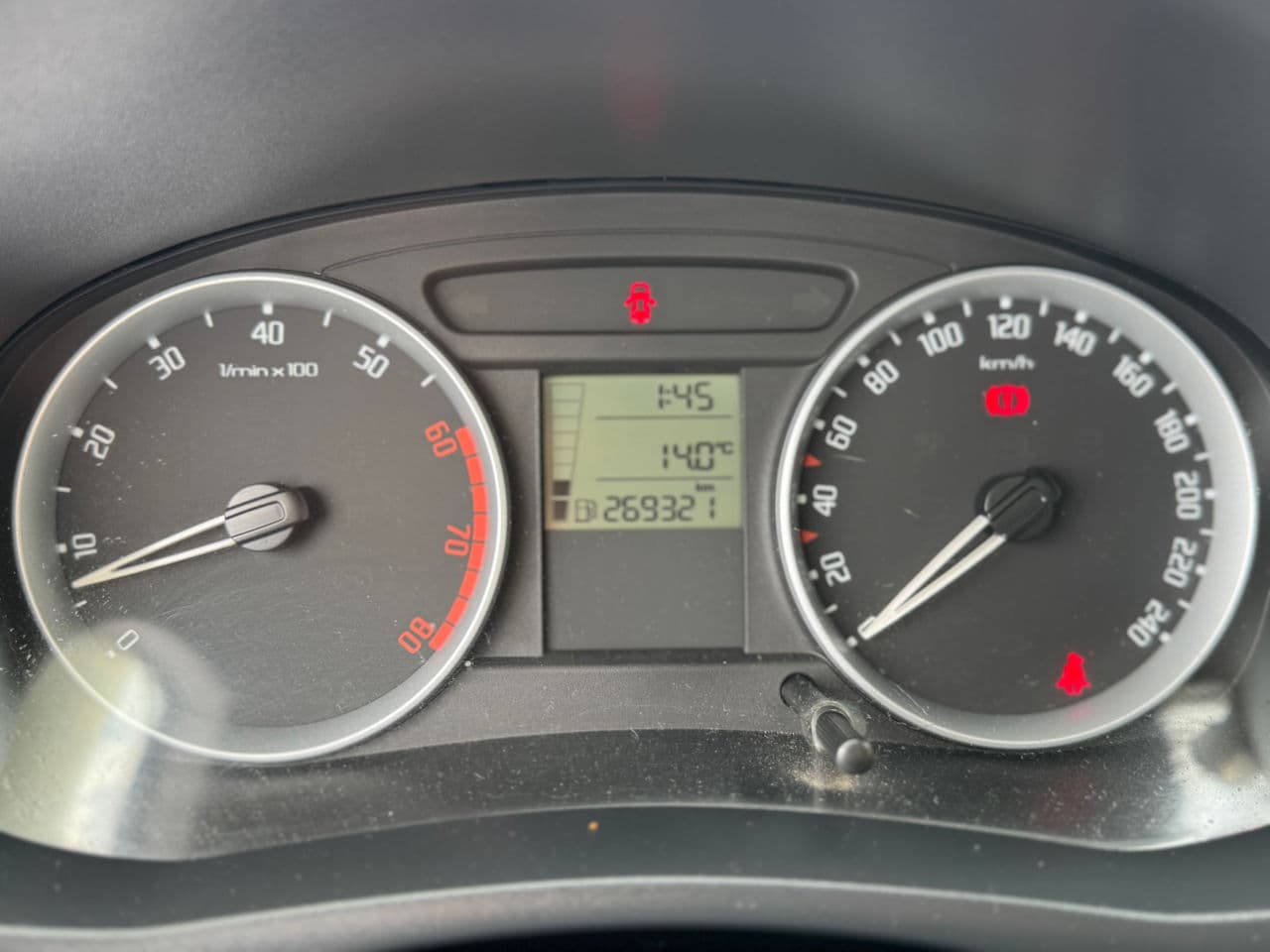 Skoda Fabia 2009 — Миниатюра 10