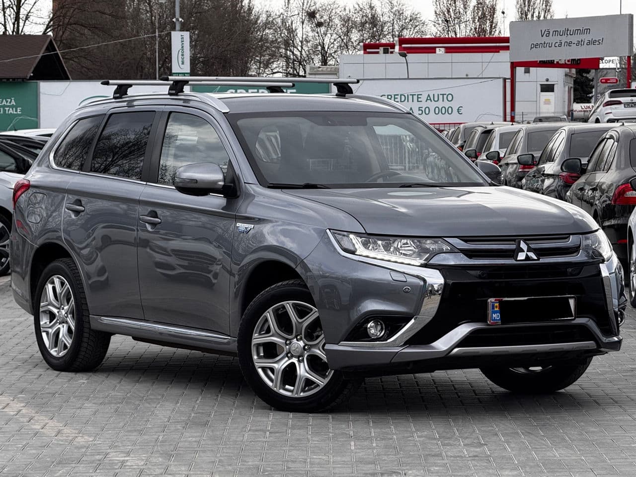 Mitsubishi Outlander 2018 — Миниатюра 4