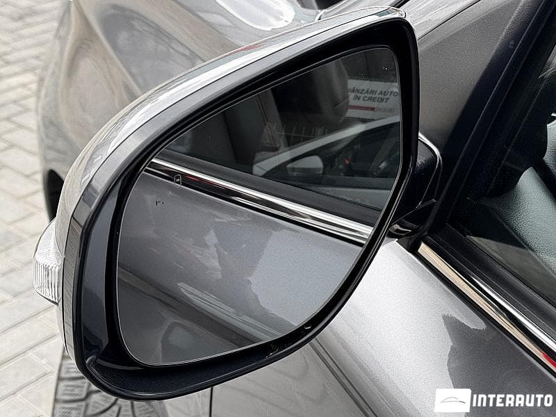 Mitsubishi Outlander 2018 — Миниатюра 22