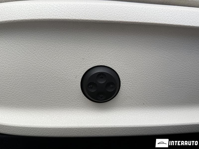 Mercedes GLB 250 2020 — Миниатюра 21