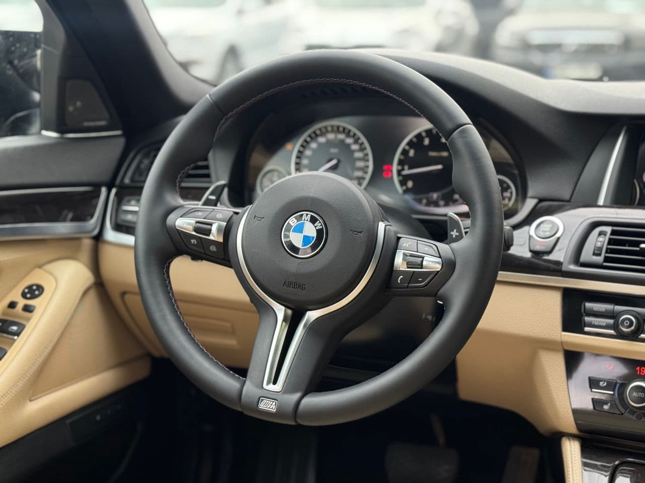BMW 528 2016 — Миниатюра 12