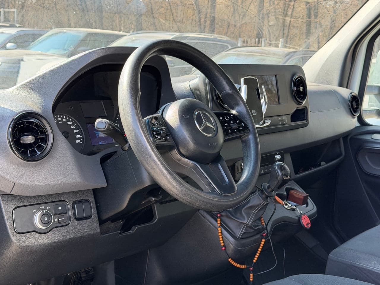 Mercedes Sprinter 2019 — Миниатюра 8