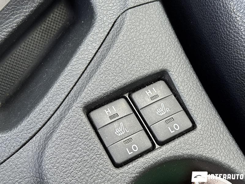 Toyota Auris 2012 — Миниатюра 14