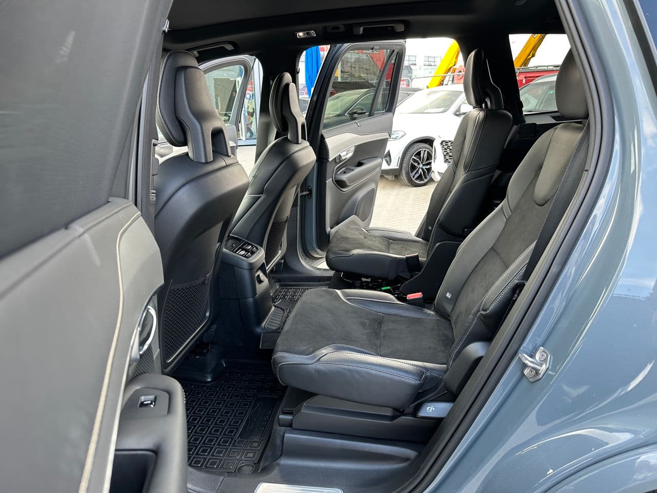Volvo XC 90 2021 — Миниатюра 16