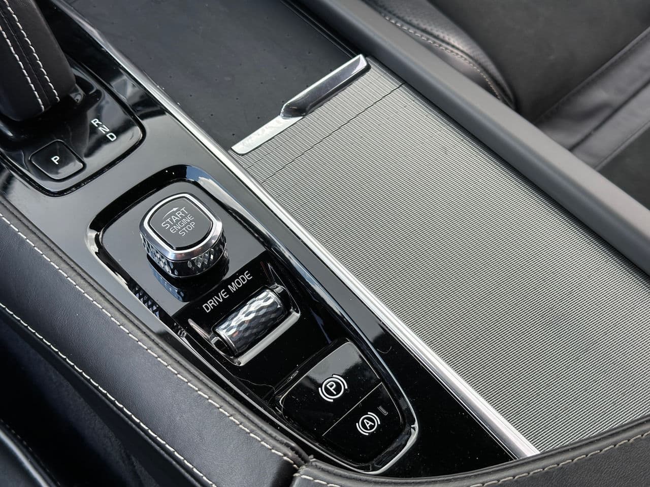 Volvo XC 90 2021 — Миниатюра 15