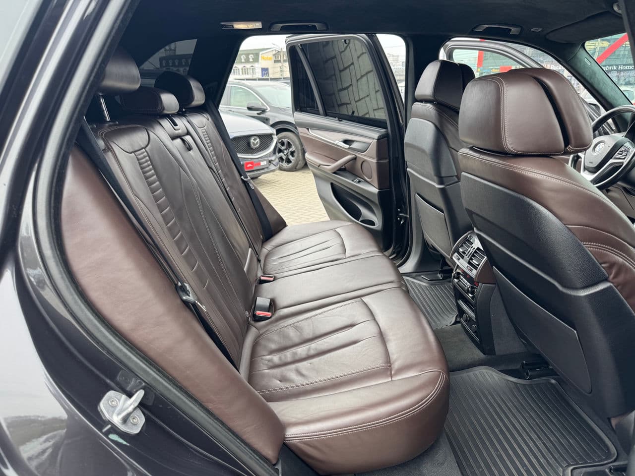 2016 BMW X5 4.0e — Miniatură 14