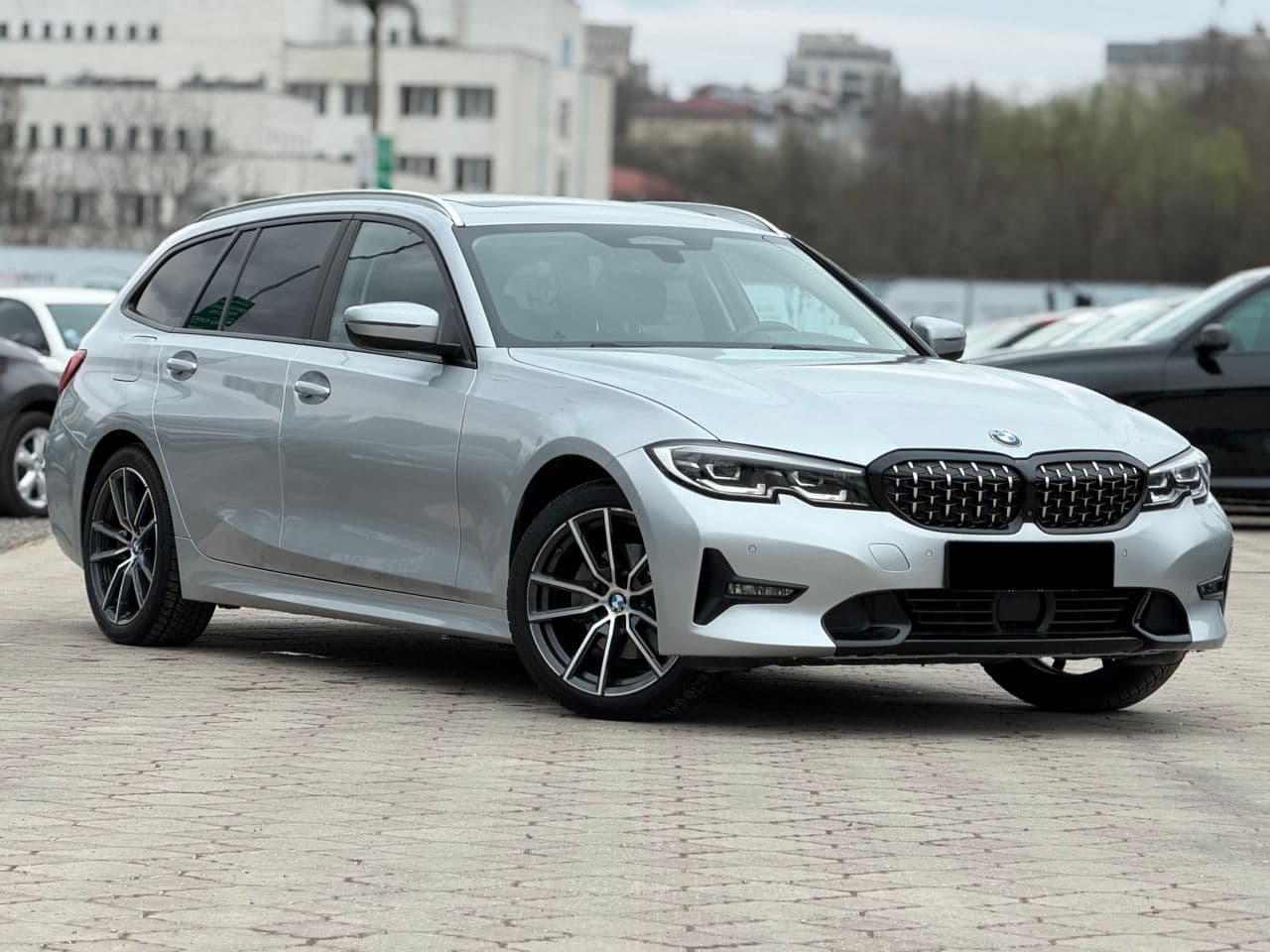 BMW 320 2019 — Миниатюра 4