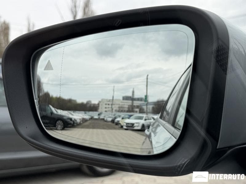 BMW 320 2019 — Миниатюра 5