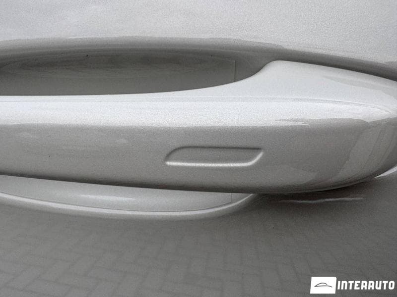 Porsche Cayenne Coupe 2025 — Миниатюра 19
