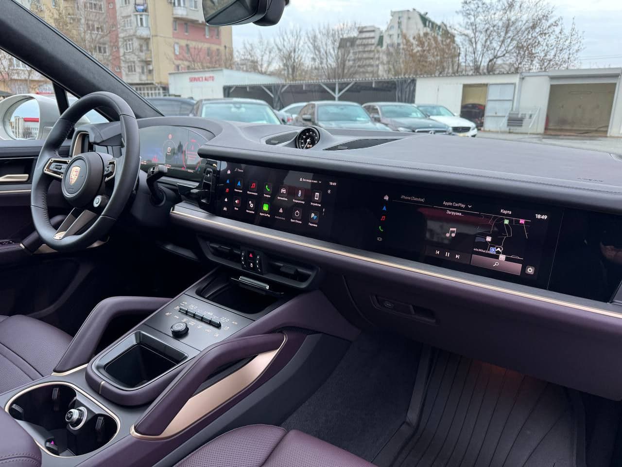 Porsche Cayenne Coupe 2025 — Миниатюра 9