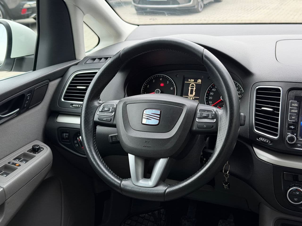 Seat Alhambra 2012 — Миниатюра 9