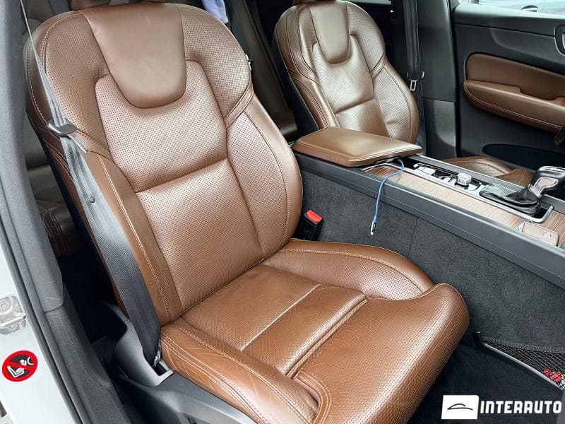 Volvo XC 60 2018 — Миниатюра 8