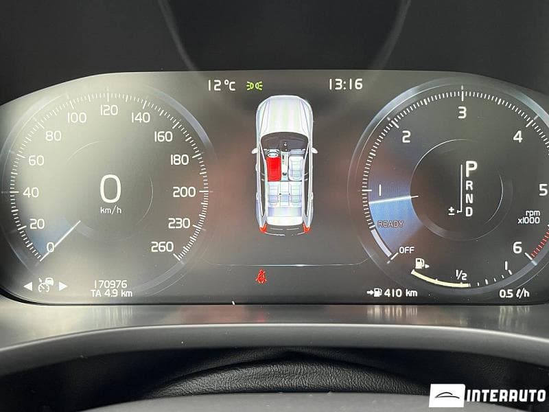 Volvo XC 60 2018 — Миниатюра 11