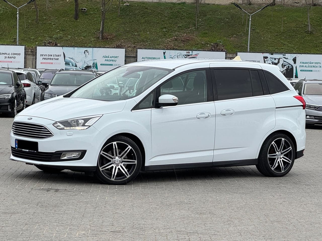 Ford Grand C-MAX 2015 — Миниатюра 2