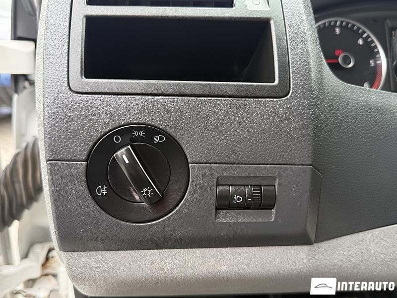 Volkswagen Transporter 2013 — Миниатюра 12