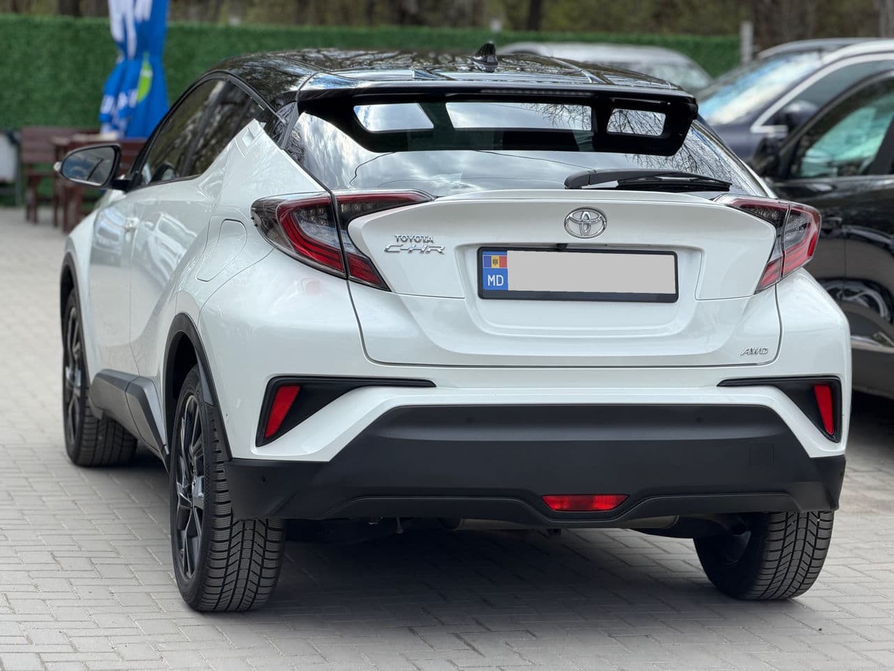 Toyota C-HR 2017 — Миниатюра 4