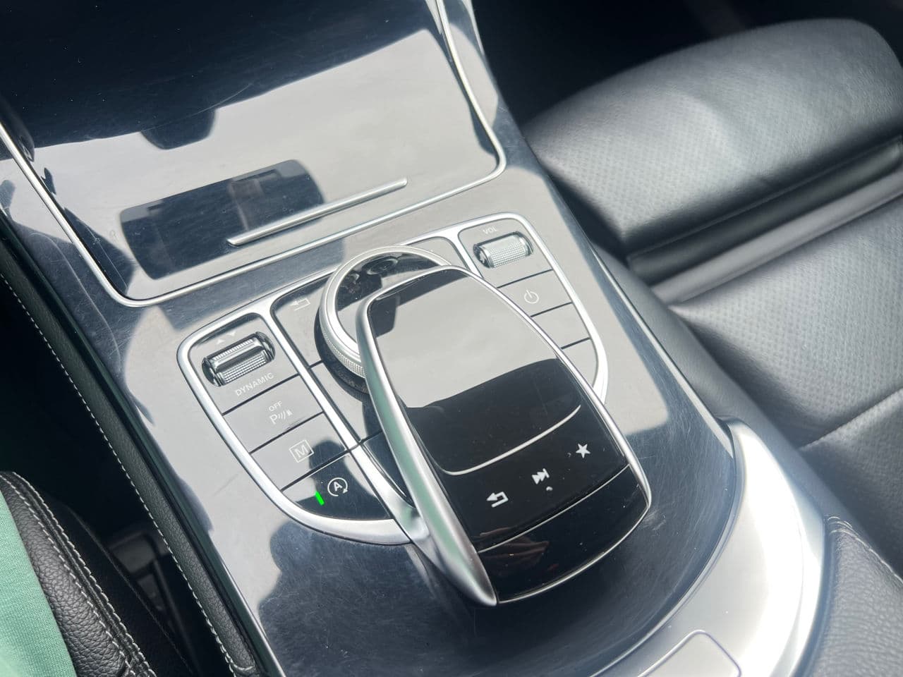 Mercedes GLC 220d Coupe 2018 — Миниатюра 14