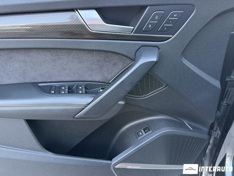 Audi SQ5 2018 — Миниатюра 9