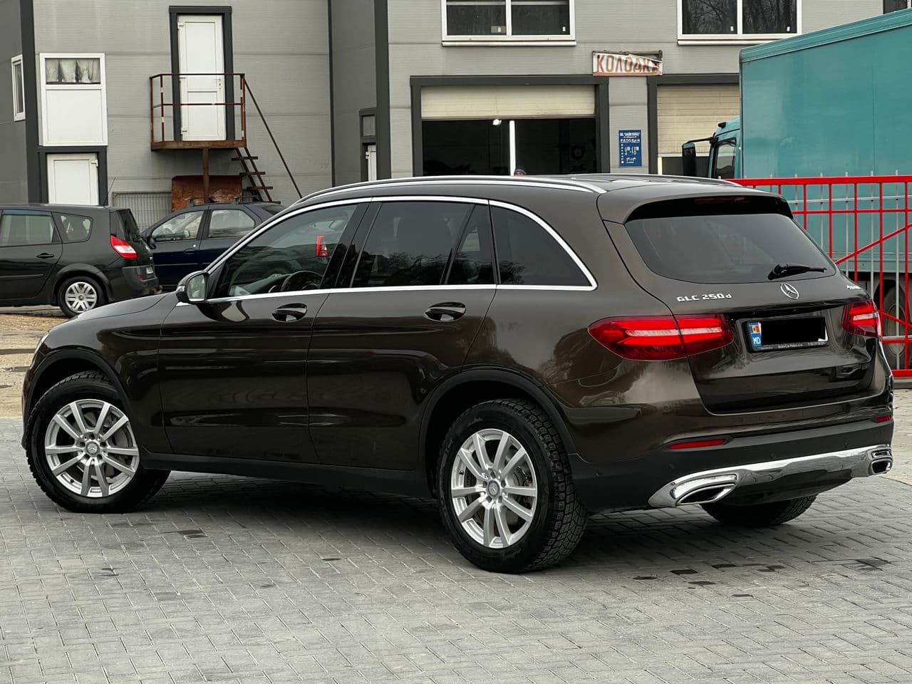 Mercedes GLC 250d 2016 — Миниатюра 3