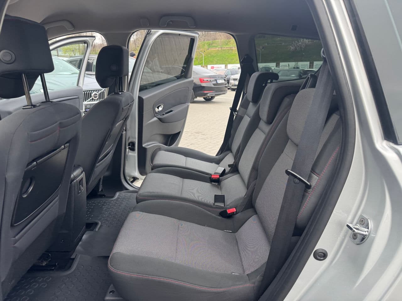 Renault Grand Scenic 2015 — Миниатюра 14