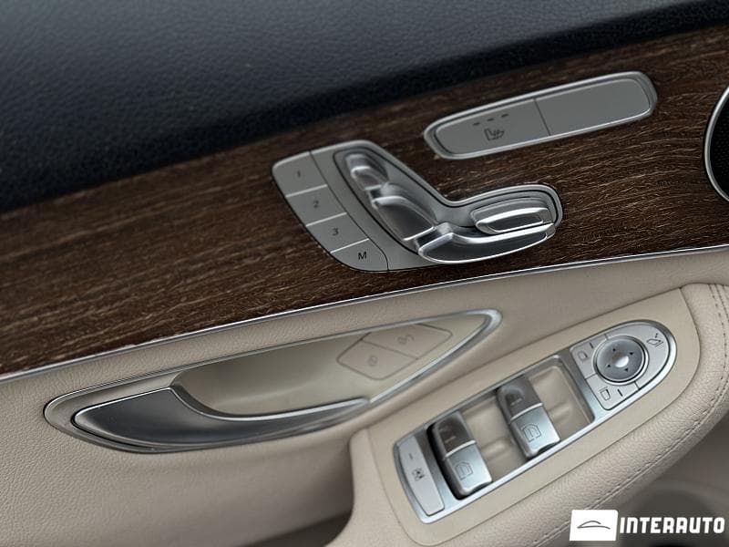 Mercedes C 300 2019 — Миниатюра 6