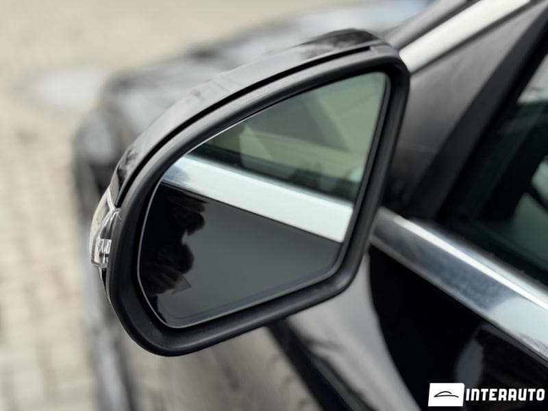 Mercedes C 300 2019 — Миниатюра 23